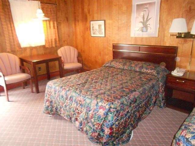 Travel Inn Westmoreland Room photo